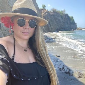 Meet your Posher, Erika